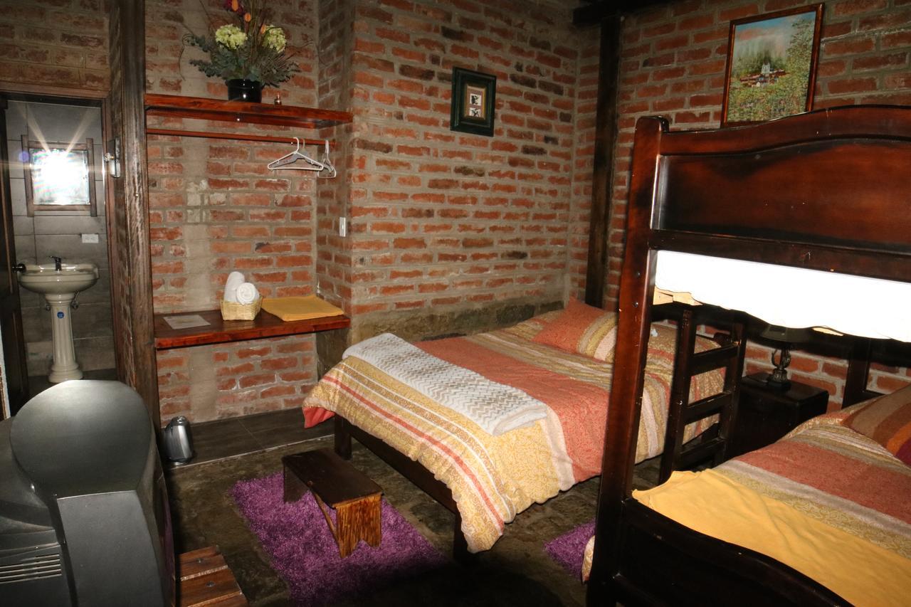 La Rustica Hotel Guaranda Bagian luar foto